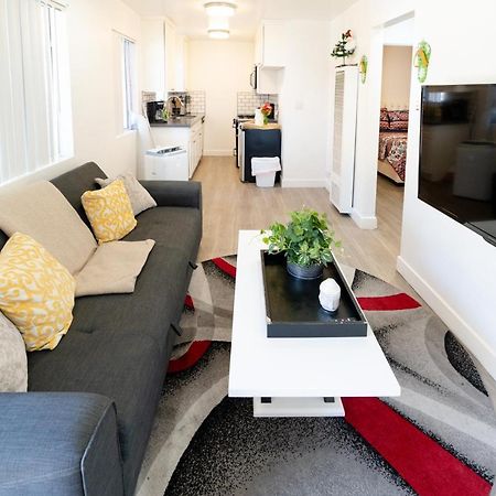 Cozy Small 2 Bedroom In Koreatown/Hollywood لوس أنجلوس المظهر الخارجي الصورة
