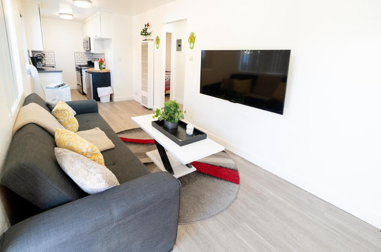 Cozy Small 2 Bedroom In Koreatown/Hollywood لوس أنجلوس المظهر الخارجي الصورة