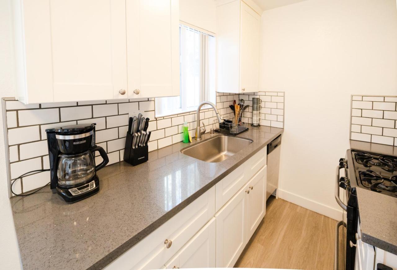 Cozy Small 2 Bedroom In Koreatown/Hollywood لوس أنجلوس المظهر الخارجي الصورة