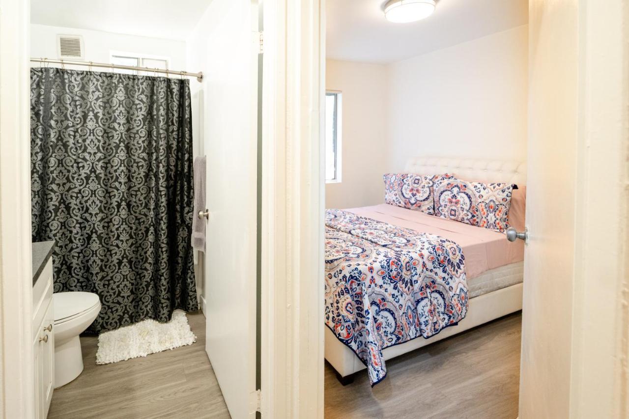 Cozy Small 2 Bedroom In Koreatown/Hollywood لوس أنجلوس المظهر الخارجي الصورة